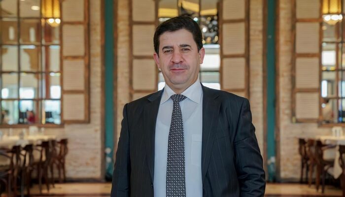 https://sarinaz.co/wp-content/uploads/2022/08/yousif-700x400.jpeg